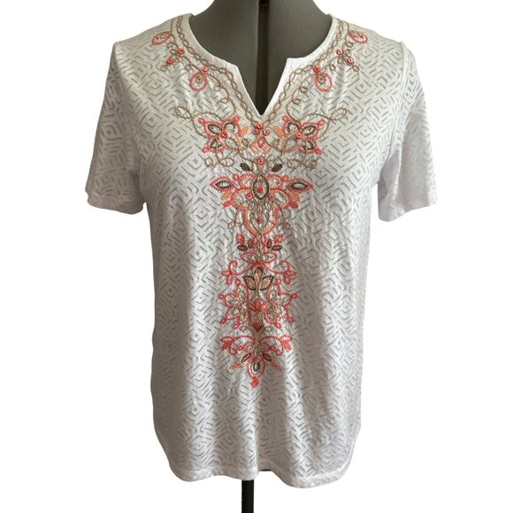 Alfred Dunner White Short Sleeve Embroidered & Sequin Top With Textured Pattern - Picture 1 of 7